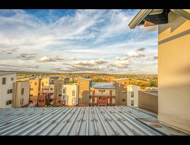 3 BEDROOM APARTMENT FOR SALE IN BARBEQUE DOWNS